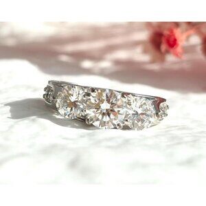 Triple Cubic Zirconia Gemstone Sterling Silver 925 Vintage Ring - sz 7